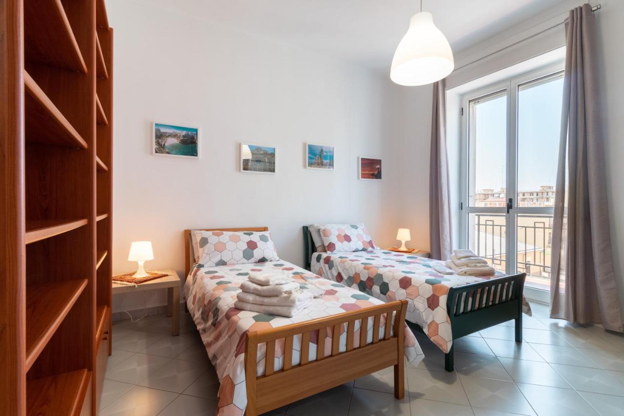 Chicca Casa Vacanze バーリ エクステリア 写真